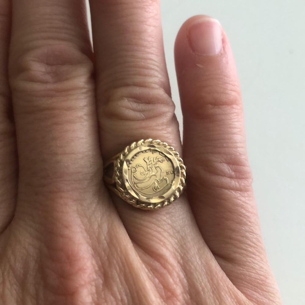 Vintage 10K gold panda coin ring.